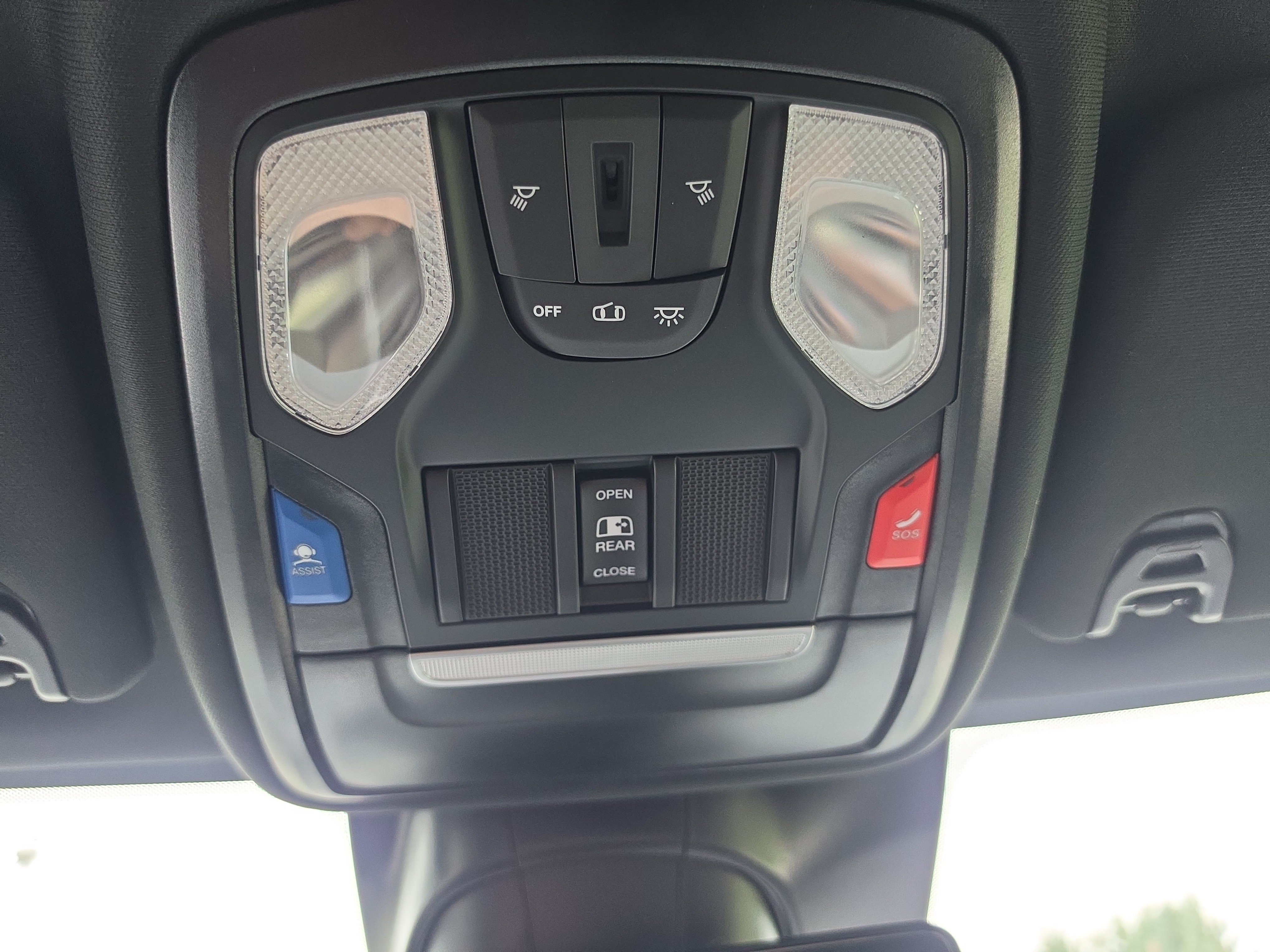 New 2027 RAM 2500 Big Horn AWD/4WD image 31