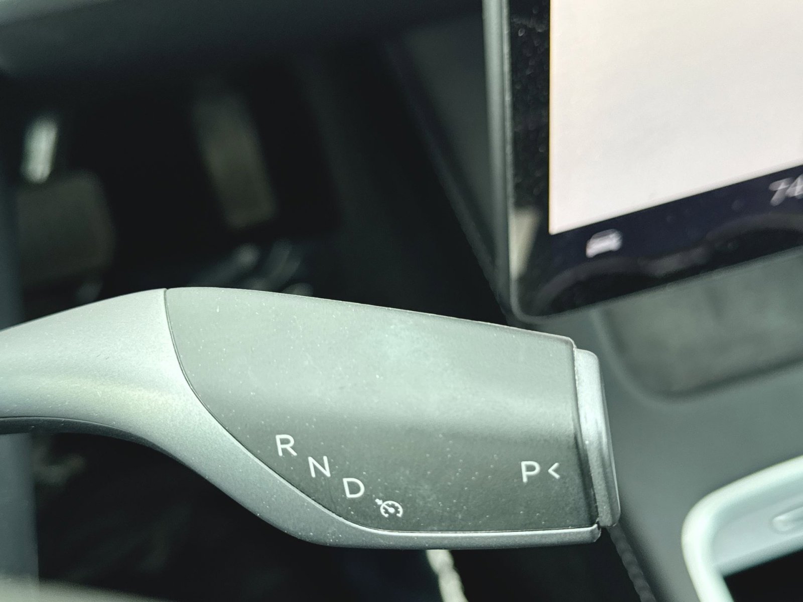 Used 2024 Tesla Model Y Long Range image 23