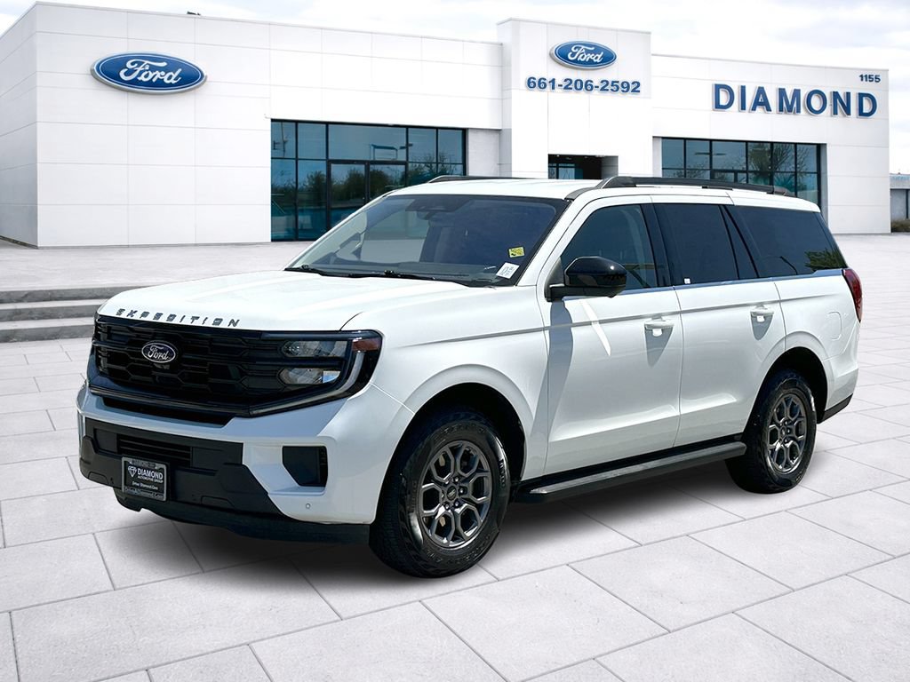 Used 2025 Ford Expedition Active