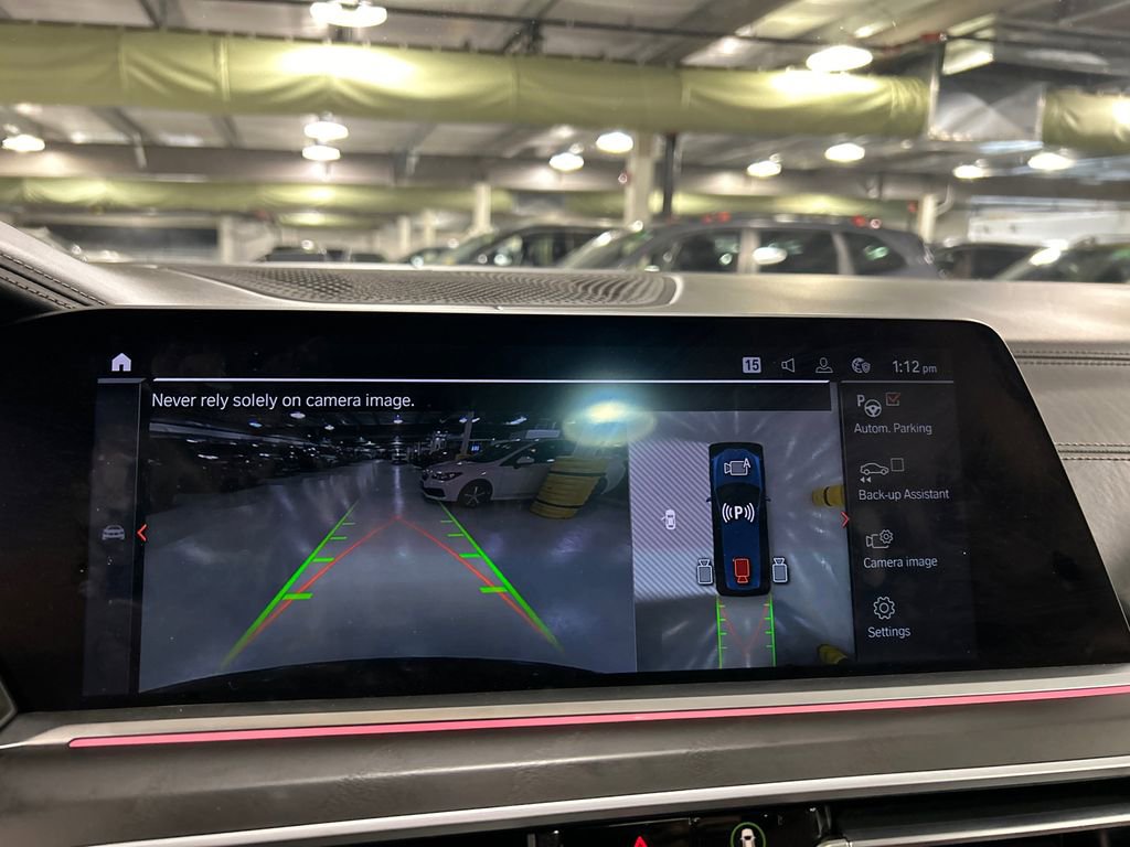 Used 2022 BMW X7 M50i AWD/4WD image 17