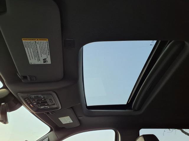 New 2026 GMC Sierra 3500 Denali w/ Denali Reserve Package image 5