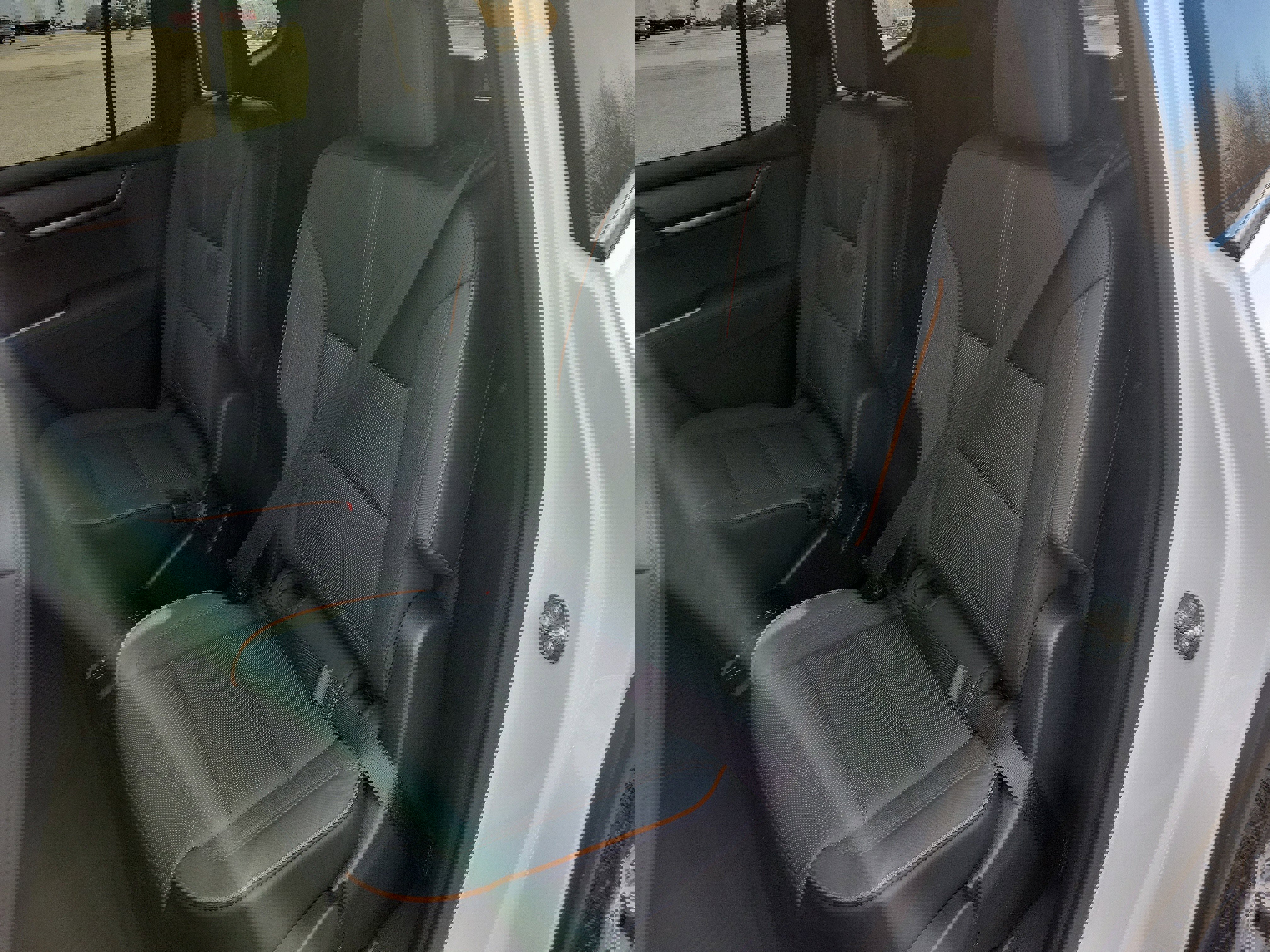 New 2026 GMC Acadia AT4 w/ Luxury Package image 28