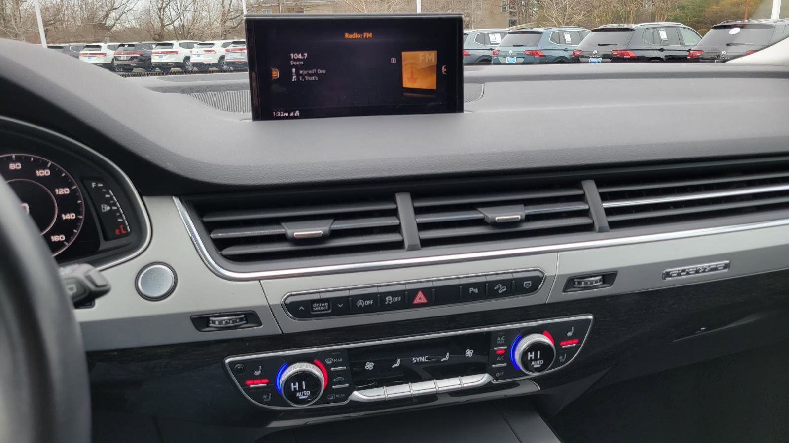 Used 2019 Audi Q7 2.0T Premium Plus w/ Premium Plus Package image 28