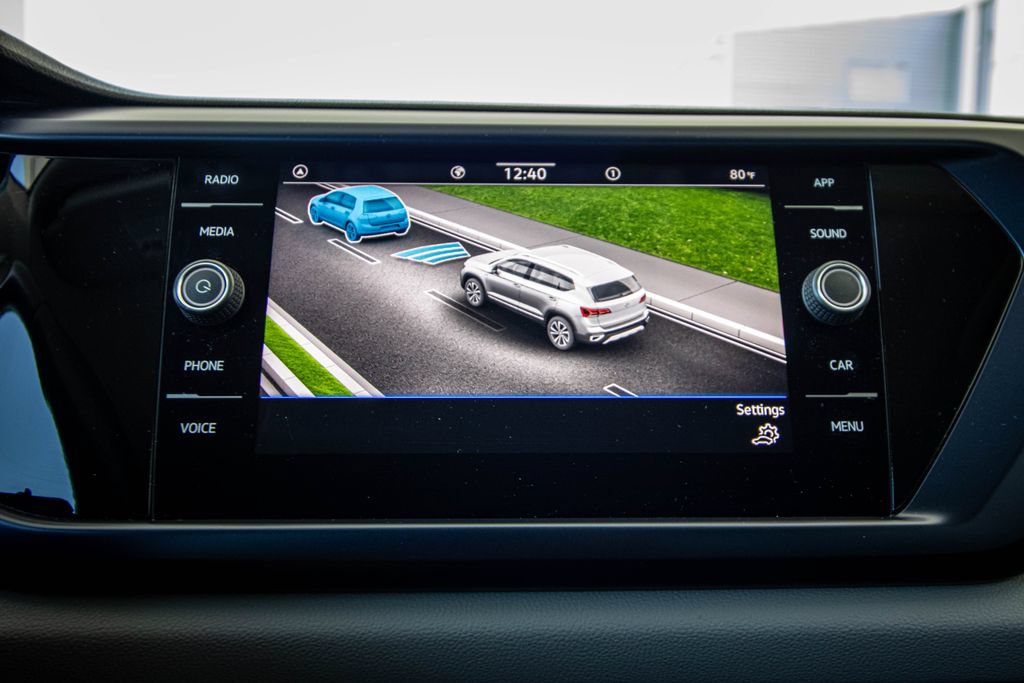Used 2022 Volkswagen Taos SE FWD image 42