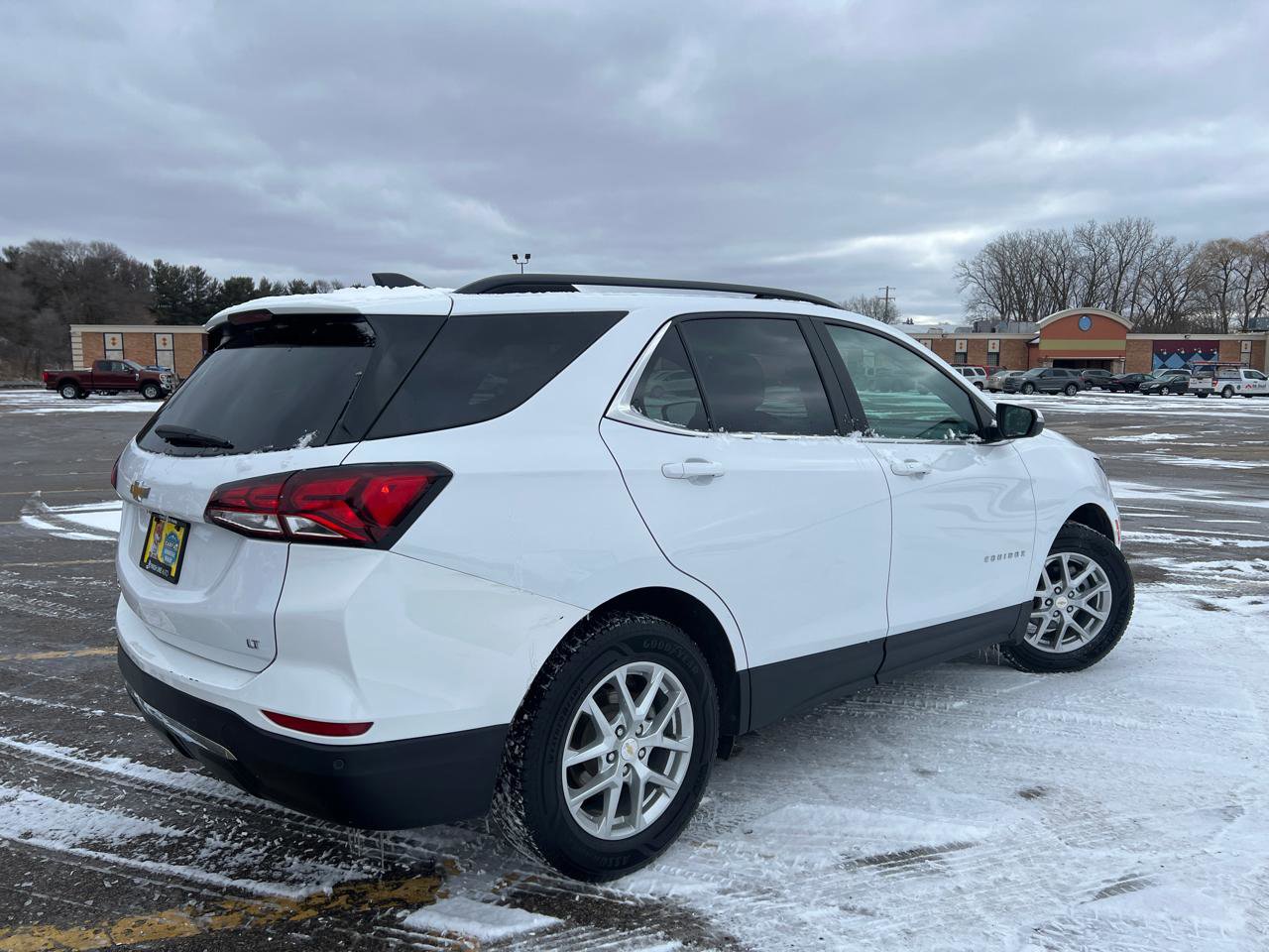 Used 2022 Chevrolet Equinox LT image 8