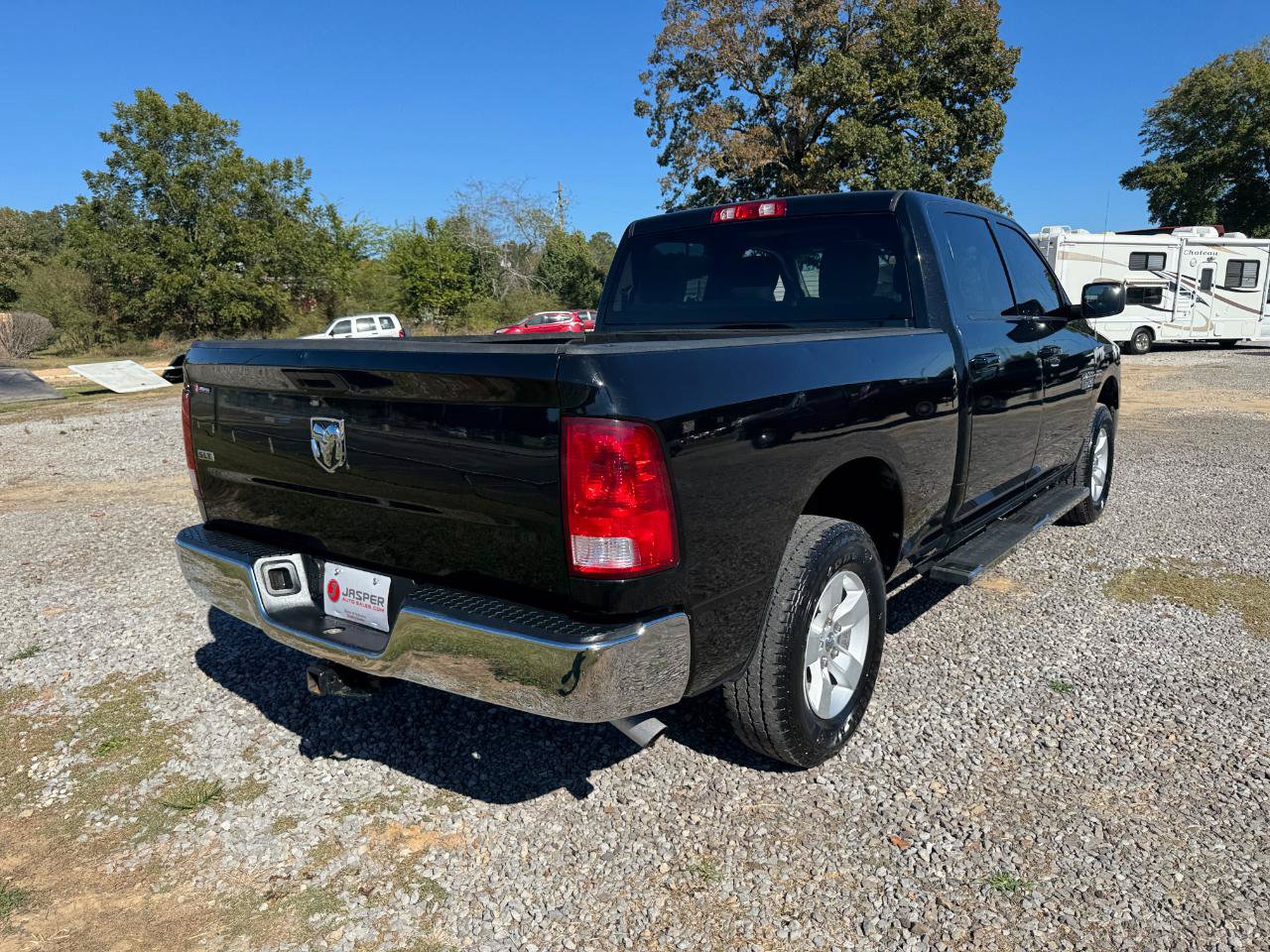 Used 2021 RAM 1500 Classic SLT RWD image 3
