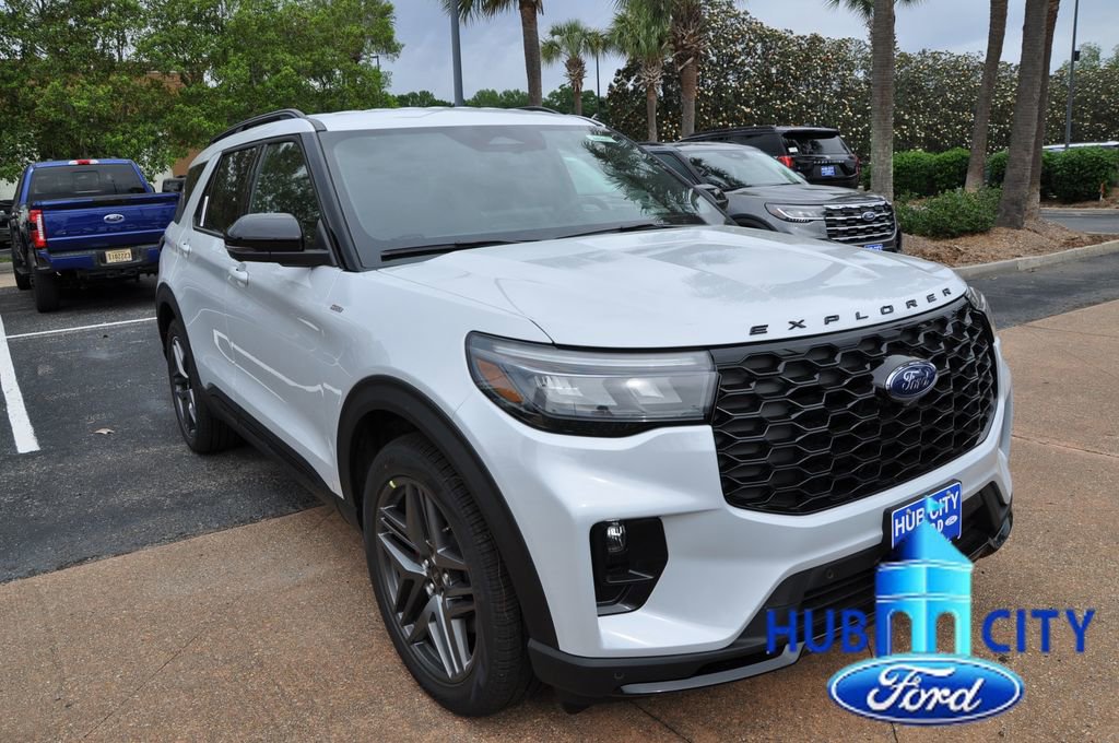 New 2026 Ford Explorer ST-Line RWD image 7