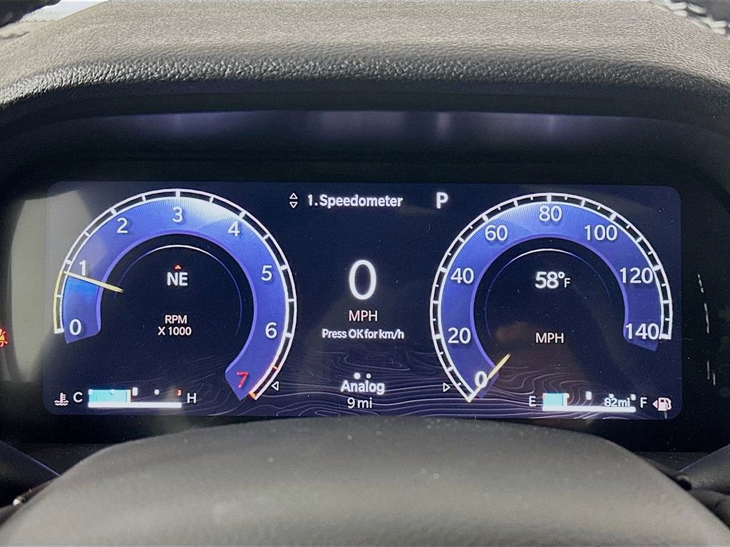 New 2025 Jeep Grand Cherokee Altitude image 11