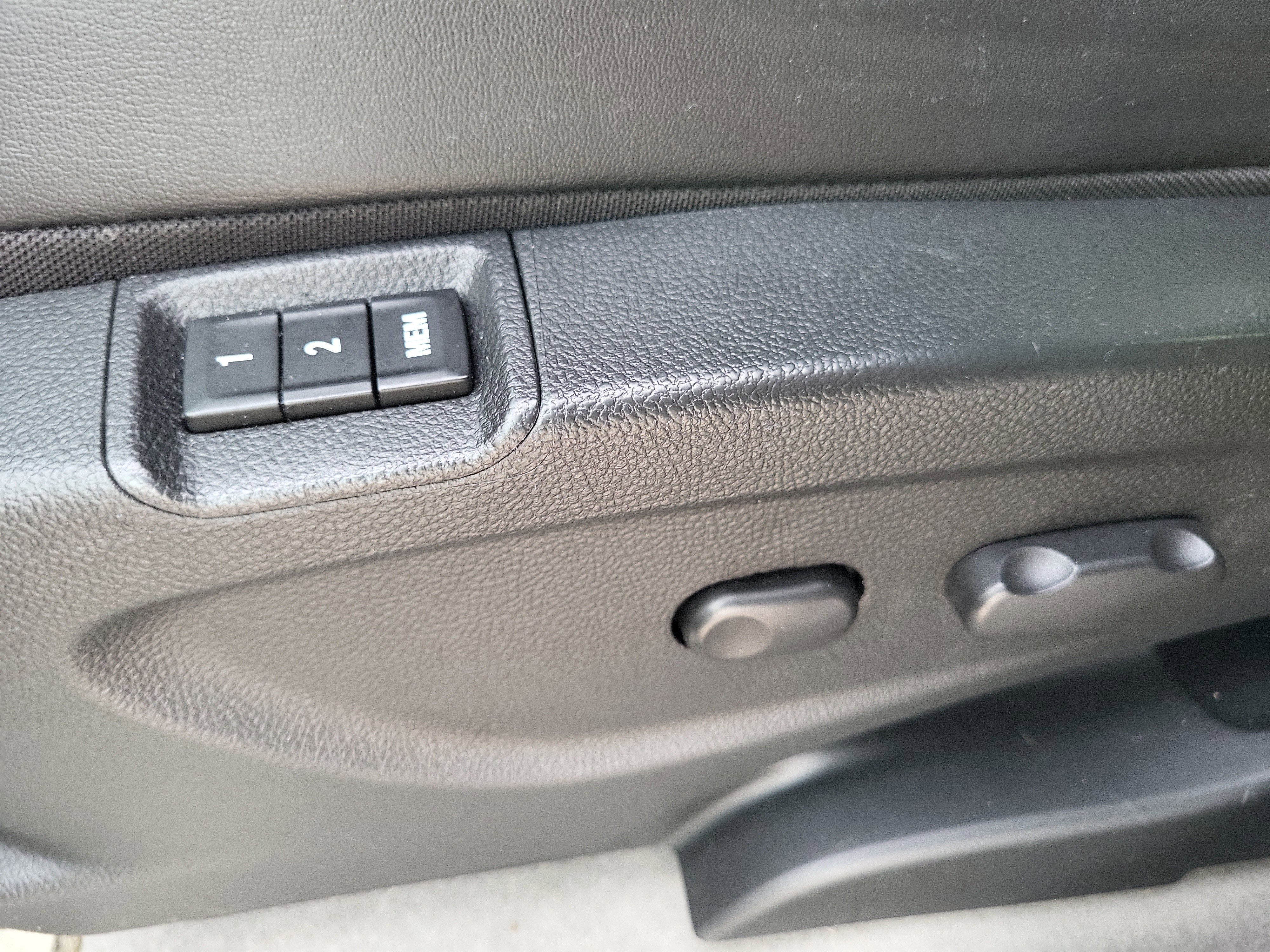 Used 2016 Buick Encore Leather image 26