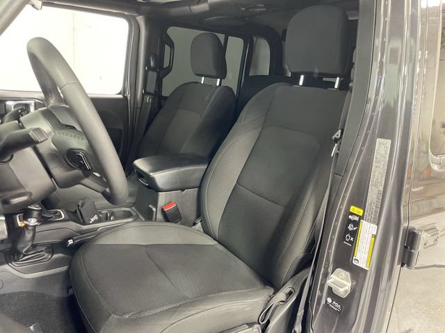 Used 2023 Jeep Gladiator Sport AWD/4WD image 11