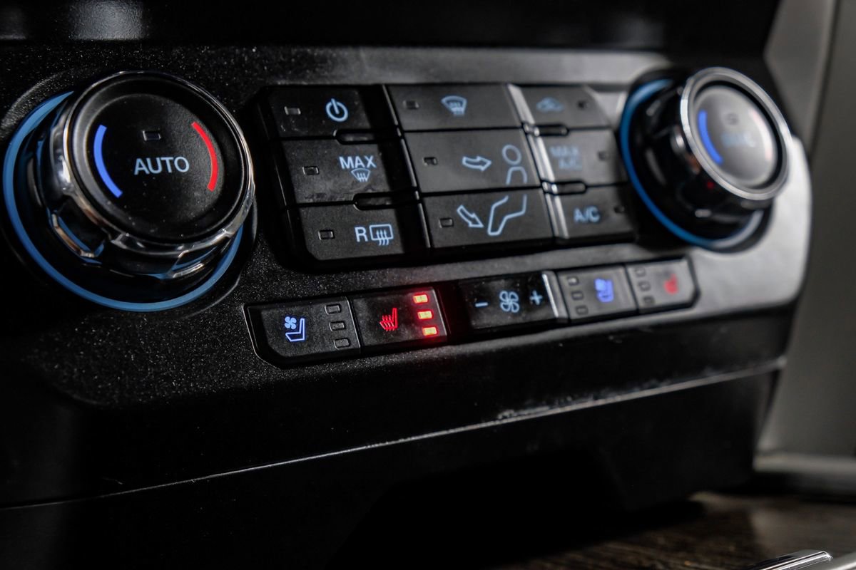 Used 2020 Ford F350 Lariat w/ Lariat Ultimate Package image 27