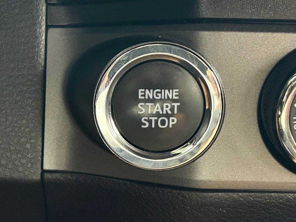 Used 2023 Toyota Tacoma TRD Pro AWD/4WD image 35