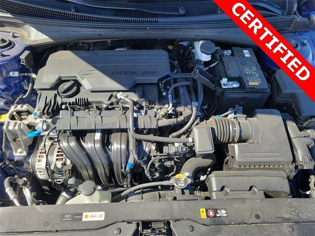 Certified 2025 Hyundai Elantra Sport image 25