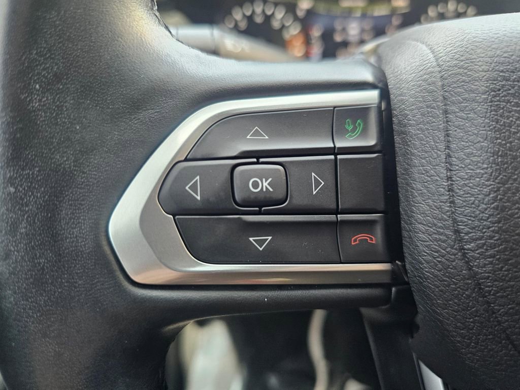 Used 2022 Jeep Compass Latitude w/ Convenience Group AWD/4WD image 32