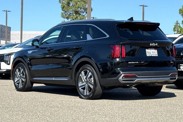 Certified 2023 Kia Sorento SX Prestige w/ Panoramic Sunroof Package AWD/4WD image 8