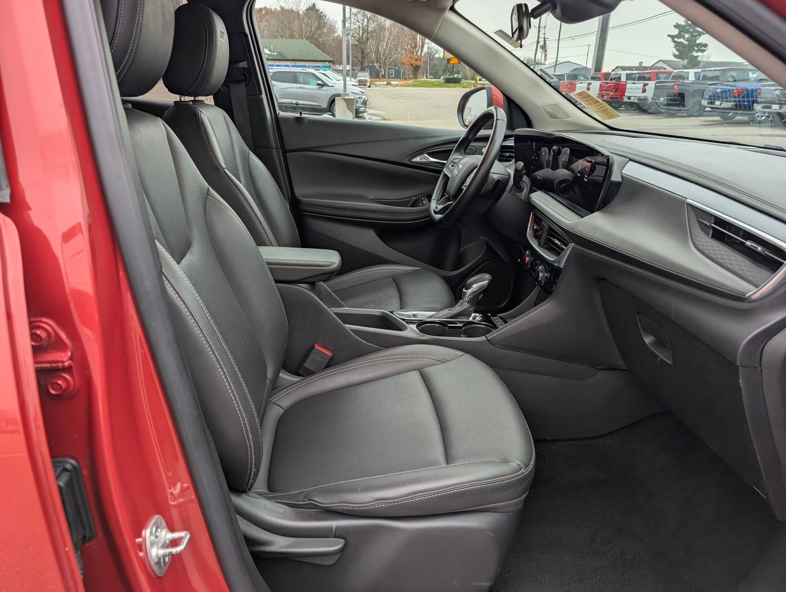 Certified 2024 Buick Encore GX Sport Touring image 25