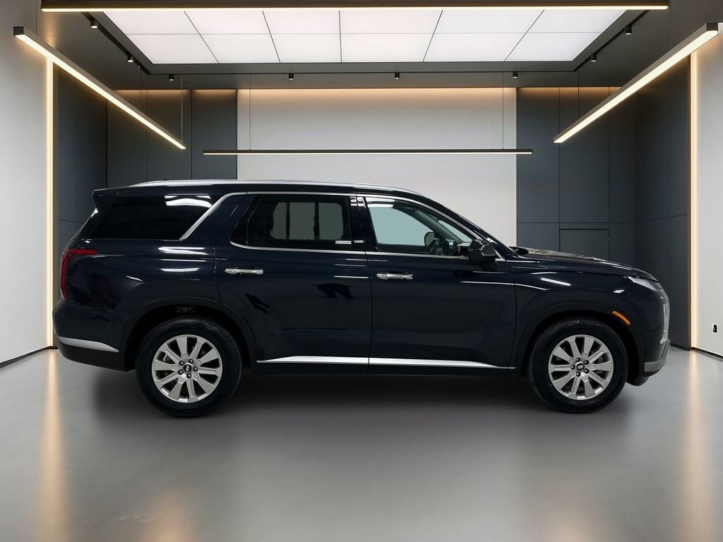 Certified 2024 Hyundai Palisade SEL FWD image 8