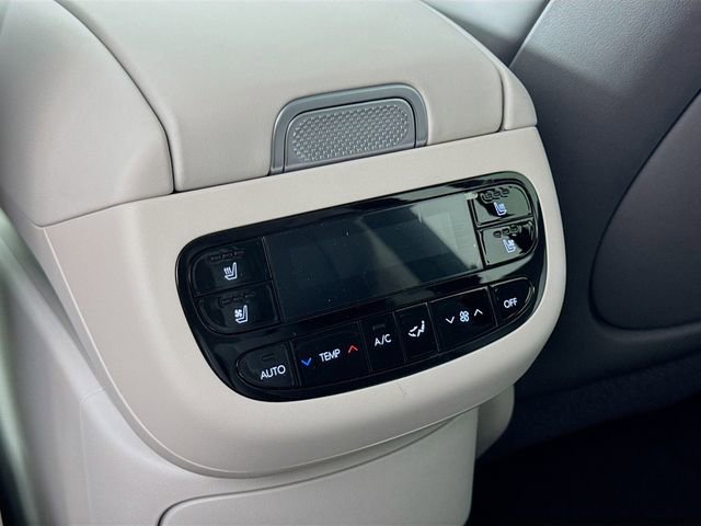 New 2026 Hyundai Ioniq 9 Limited image 38