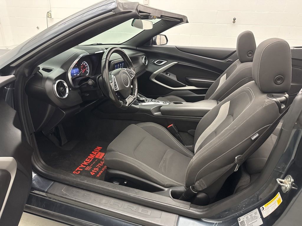 Used 2022 Chevrolet Camaro LT image 16