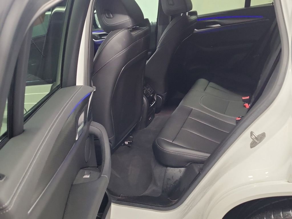 Used 2023 BMW X4 M40i AWD/4WD image 6