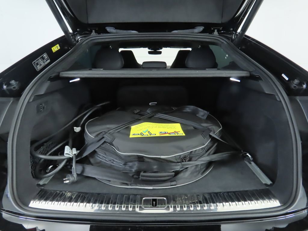 Used 2025 Lamborghini Urus SE image 29