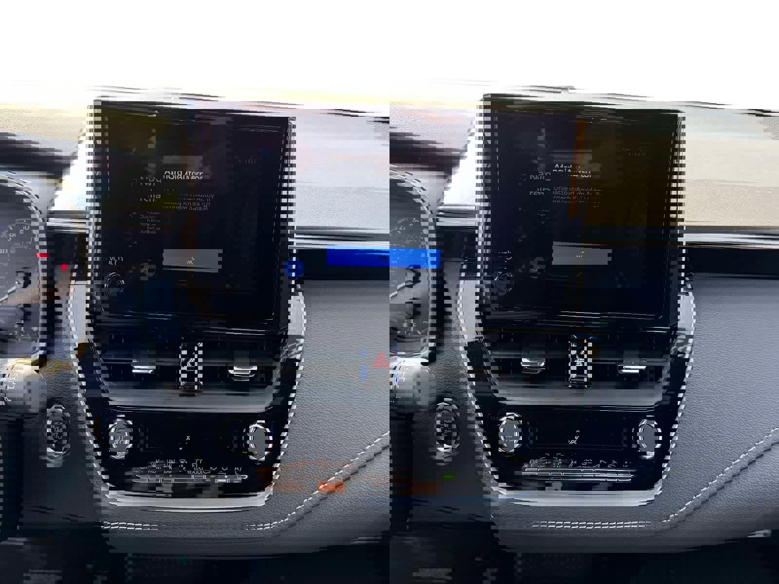 Used 2024 Toyota Corolla SE image 20