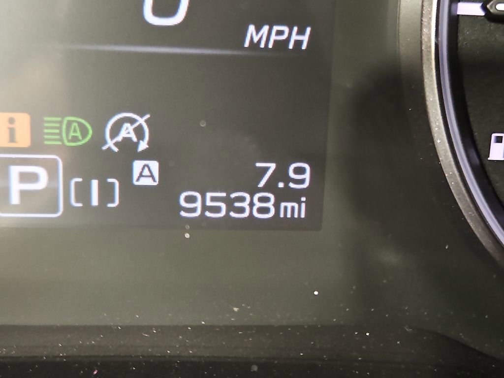 Certified 2025 Subaru Crosstrek 2.0i Premium AWD/4WD image 17