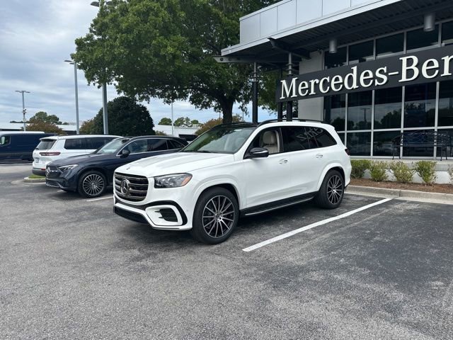 New 2026 Mercedes-Benz GLS 450 4MATIC image 2