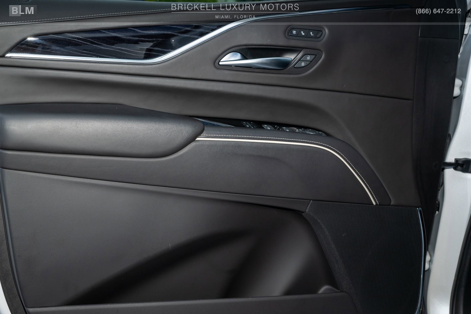 Used 2023 Cadillac Escalade V image 16