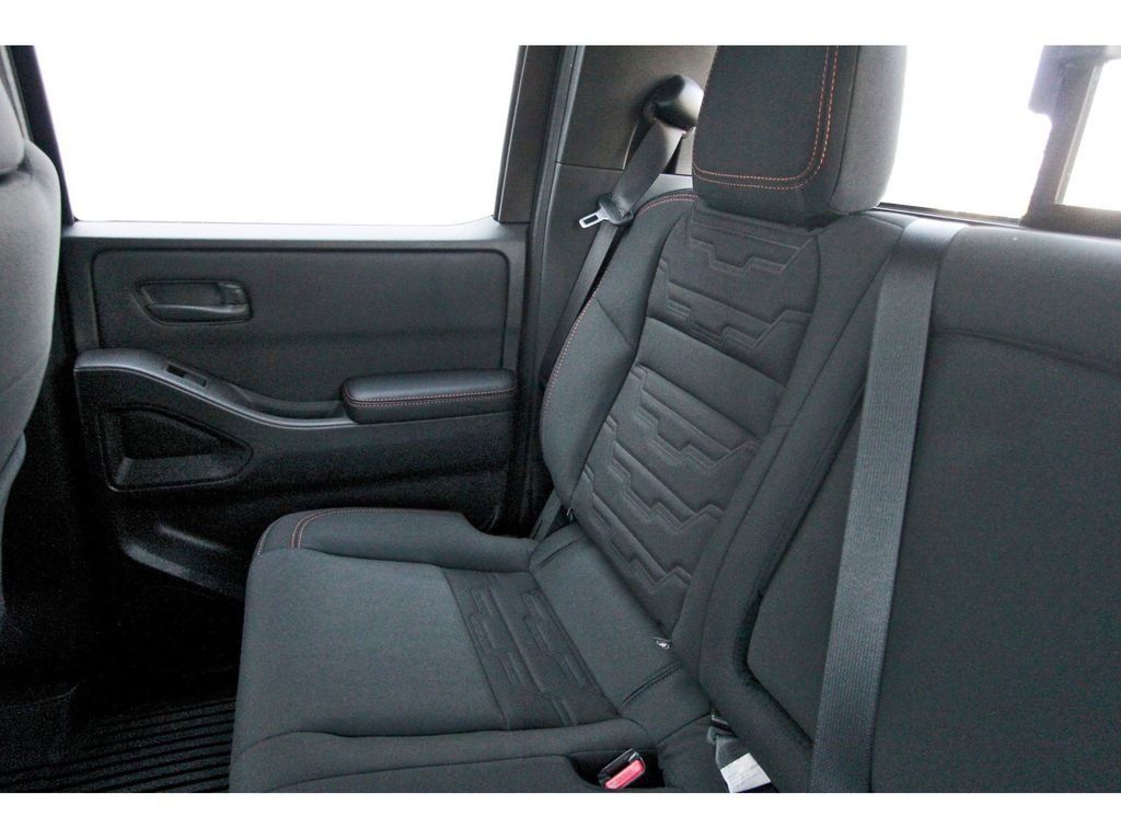 New 2026 Nissan Frontier Pro-X w/ Pro-X Convenience Package image 9