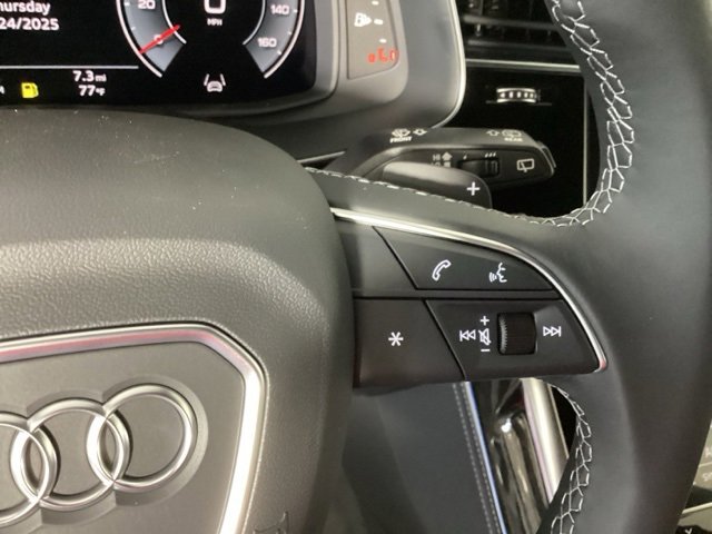 New 2025 Audi Q7 3.0T Prestige image 31