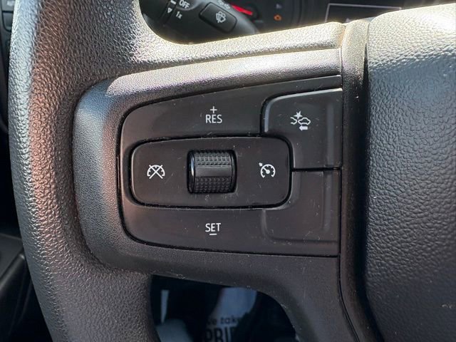Used 2022 Chevrolet Silverado 1500 Custom AWD/4WD image 21