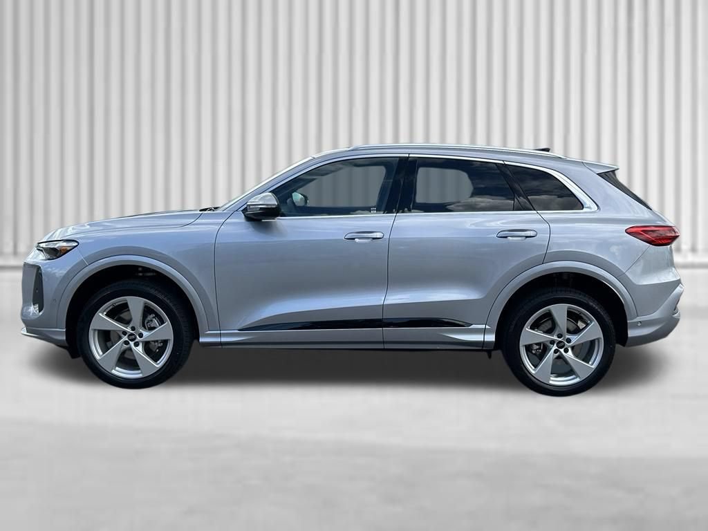 New 2026 Audi Q5 Premium Plus AWD/4WD image 2