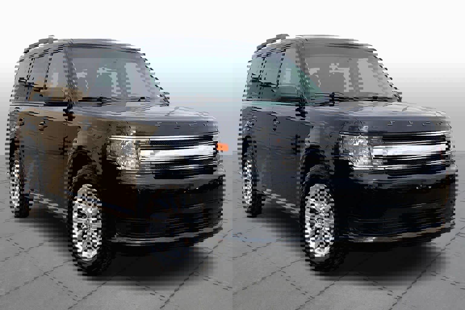 Used 2019 Ford Flex SE FWD image 3