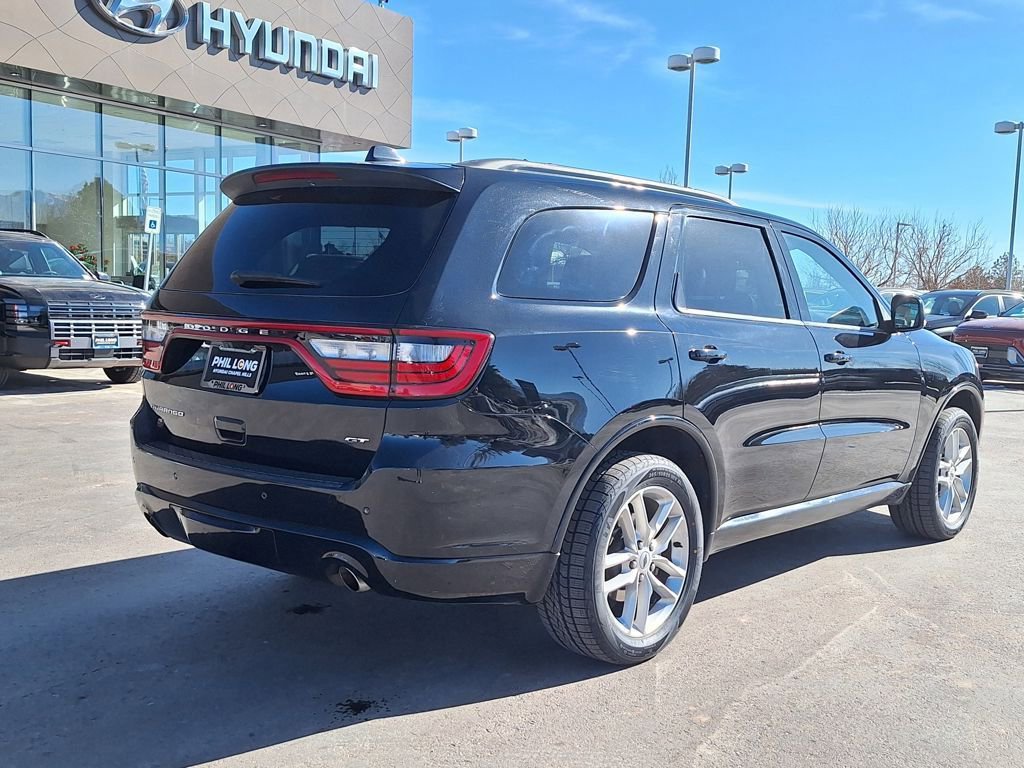 Used 2023 Dodge Durango GT image 3