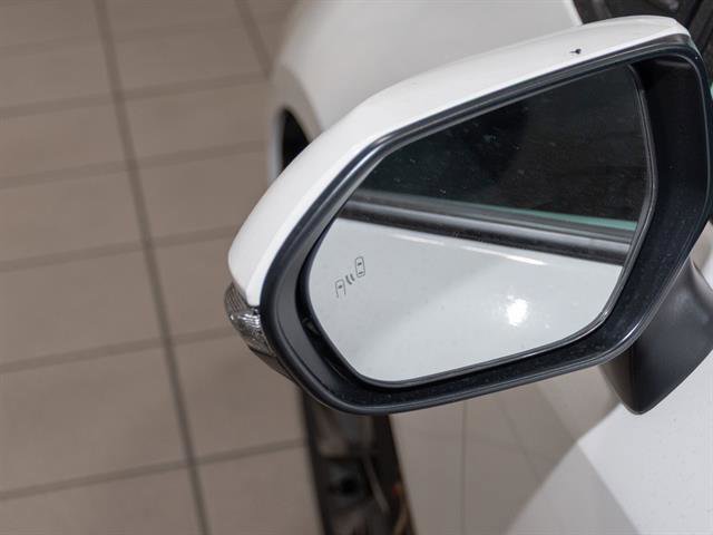 New 2026 Toyota Corolla SE image 6