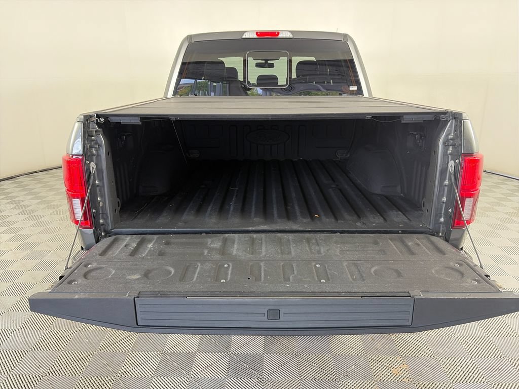Certified 2018 Ford F150 Platinum w/ Equipment Group 701A Luxury AWD/4WD image 28