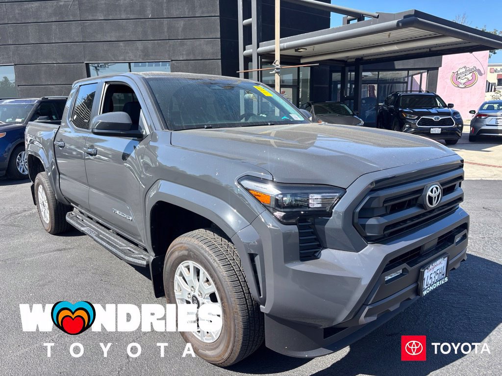 Used 2025 Toyota Tacoma SR5