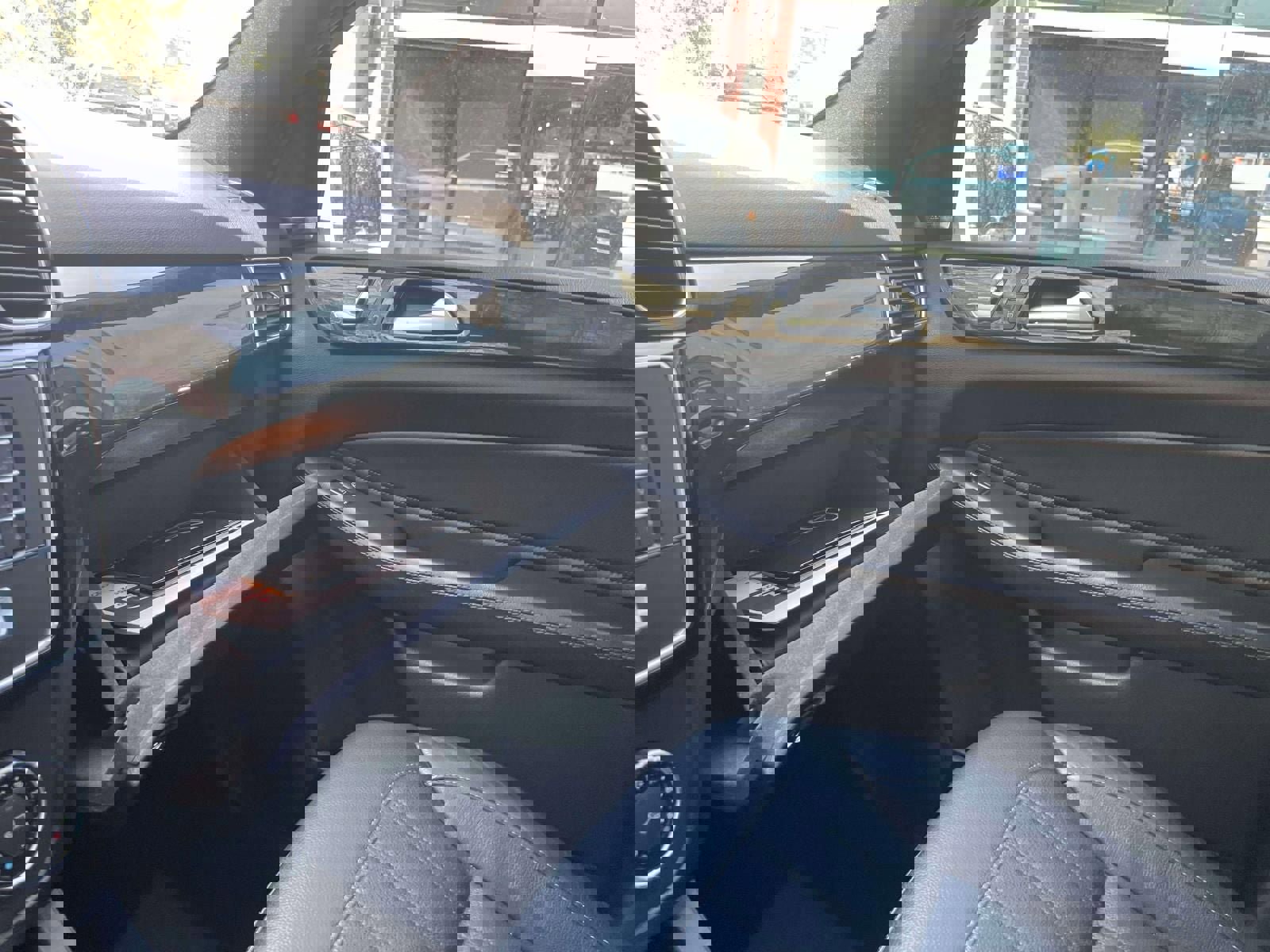 Used 2017 Mercedes-Benz GLE 350 4MATIC image 33