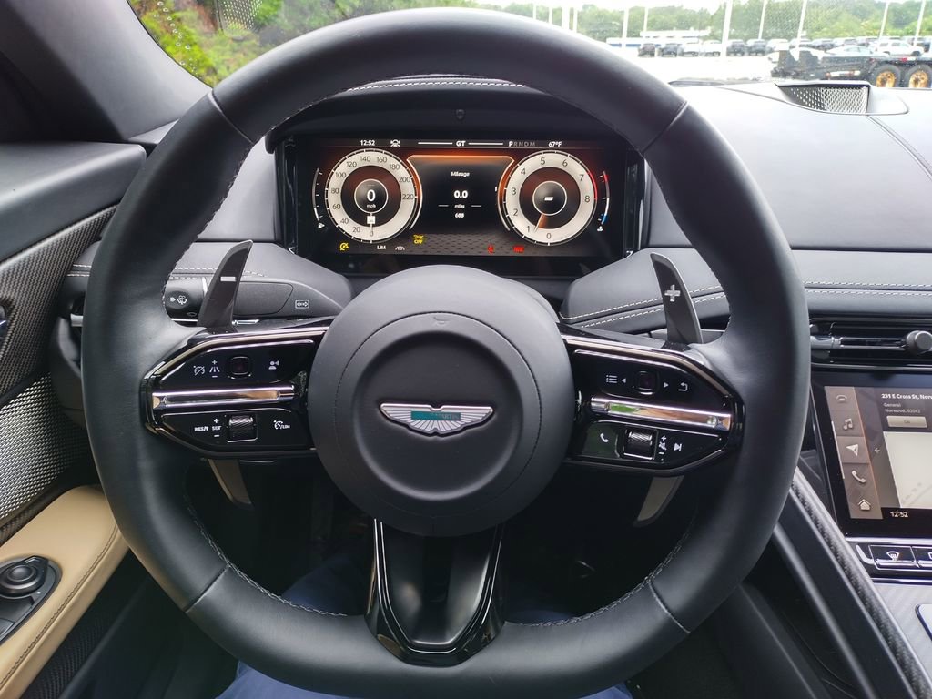 Used 2024 Aston Martin DB12 Coupe image 11