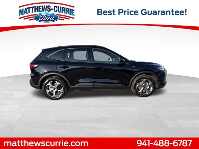 Certified 2025 Ford Escape ST-Line Select image 3