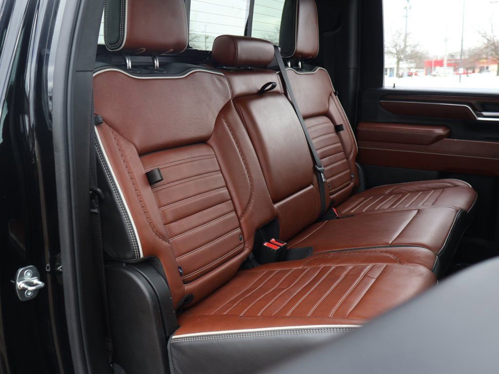 Used 2024 GMC Sierra 2500 Denali Ultimate w/ Max Trailering Package image 35