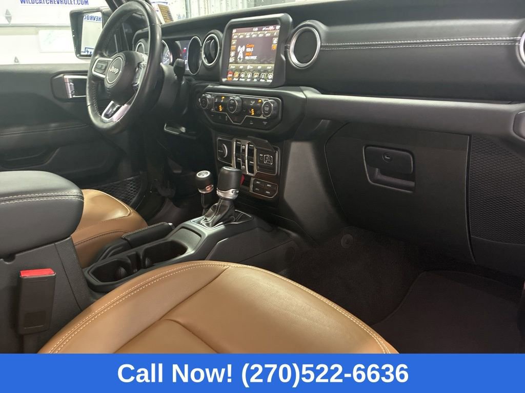 Used 2023 Jeep Wrangler Unlimited Sahara w/ Cold Weather Group AWD/4WD image 47