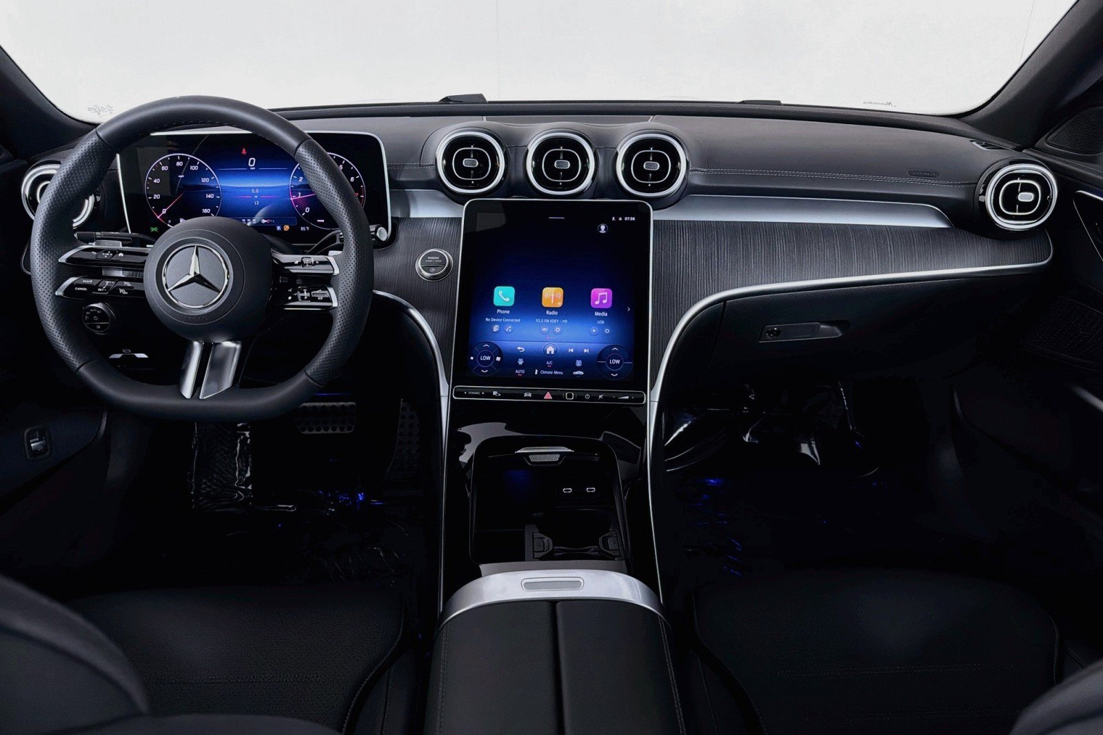New 2026 Mercedes-Benz C 300 Sedan image 4