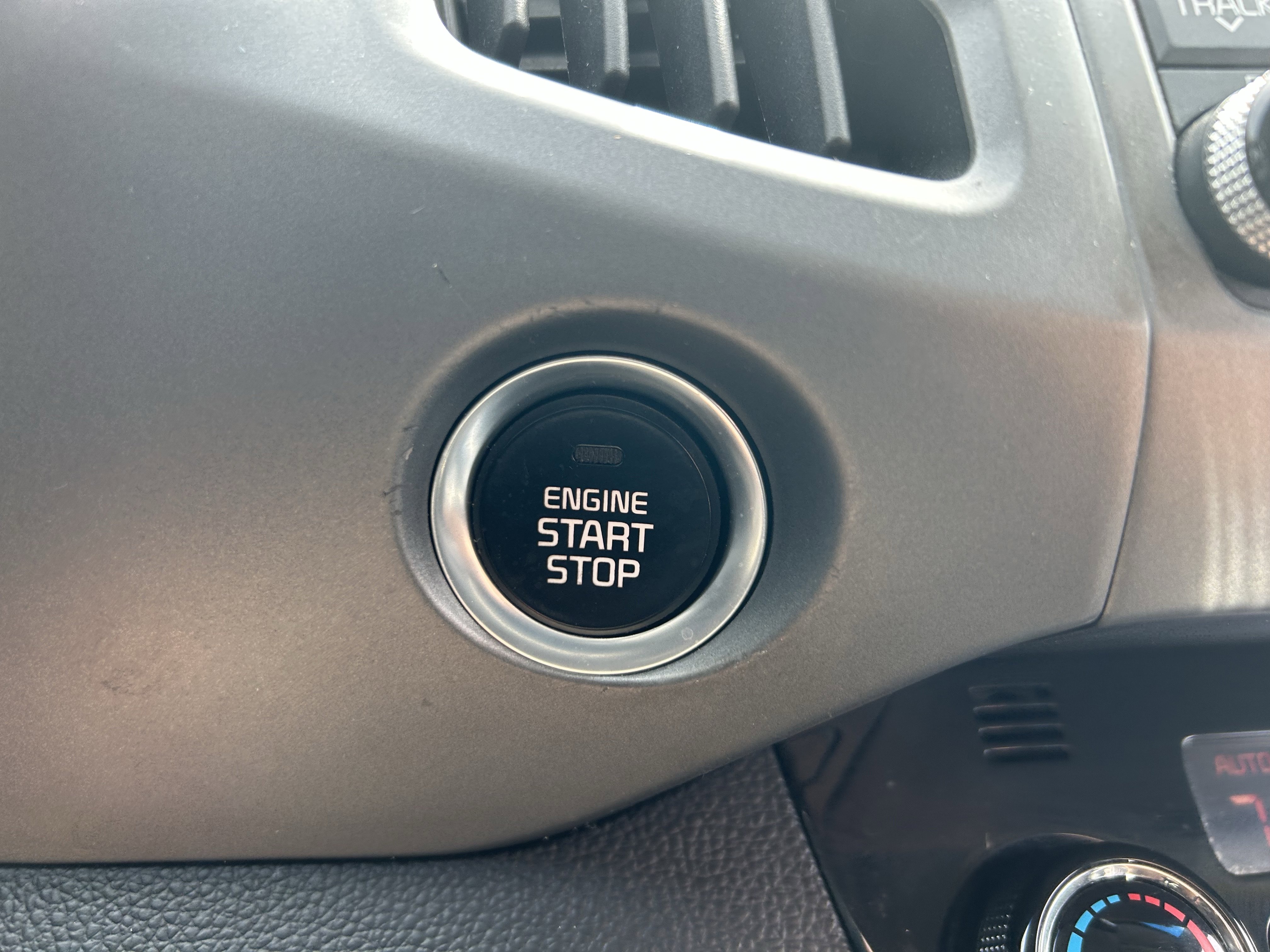 Used 2015 Kia Sportage EX image 16