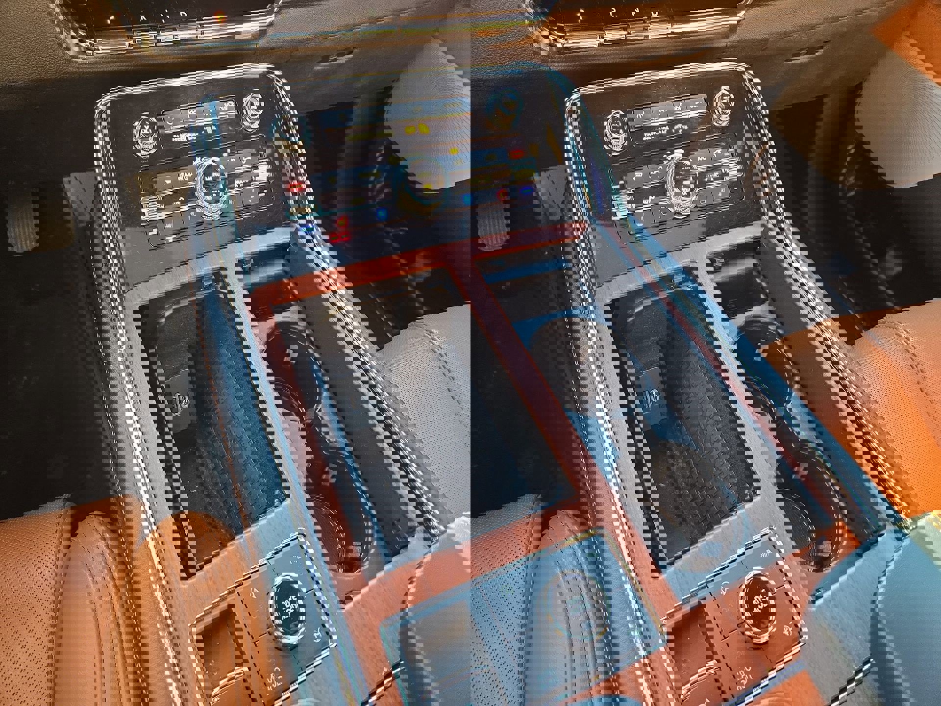 Used 2020 Lincoln Navigator Reserve w/ Luxury Package image 22