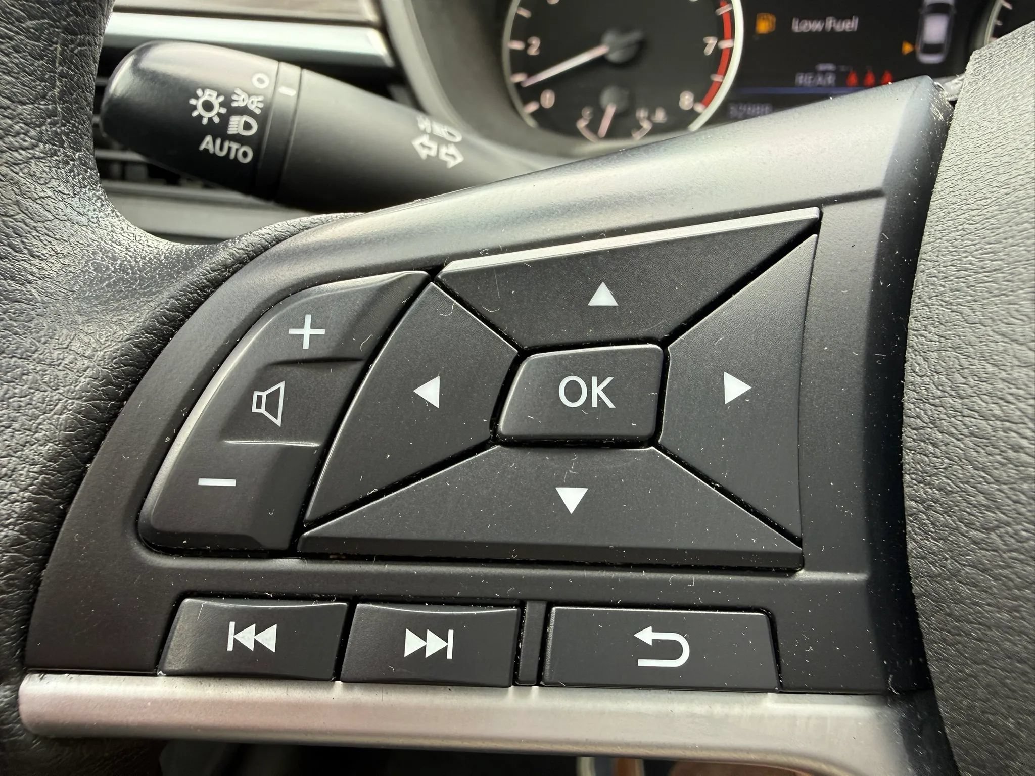 Used 2023 Nissan Altima 2.5 SV AWD/4WD image 26