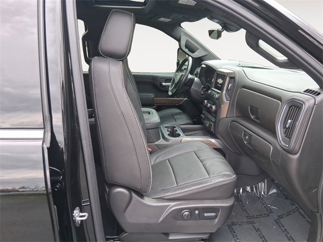 Used 2022 Chevrolet Silverado 2500 High Country w/ Z71 Off-Road Package image 15