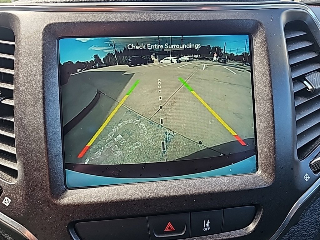 Certified 2022 Jeep Cherokee Trailhawk w/ Sound & Nav Group image 36