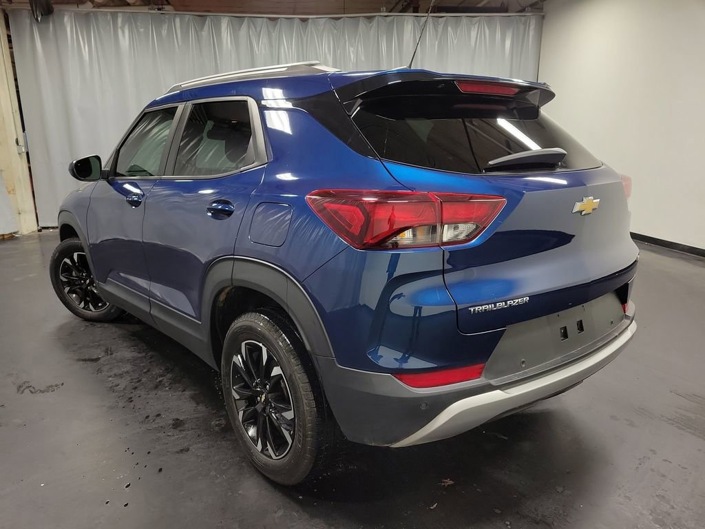 Used 2021 Chevrolet TrailBlazer LT w/ Convenience Package image 6